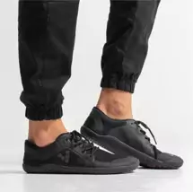 Vivobarefoot Primus Lite with training pantse image Vivobarefoot Primus Lite with training pantse image
